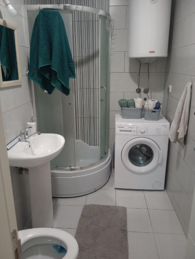 Stan U Krnjaci Apartamento Belgrado Exterior foto